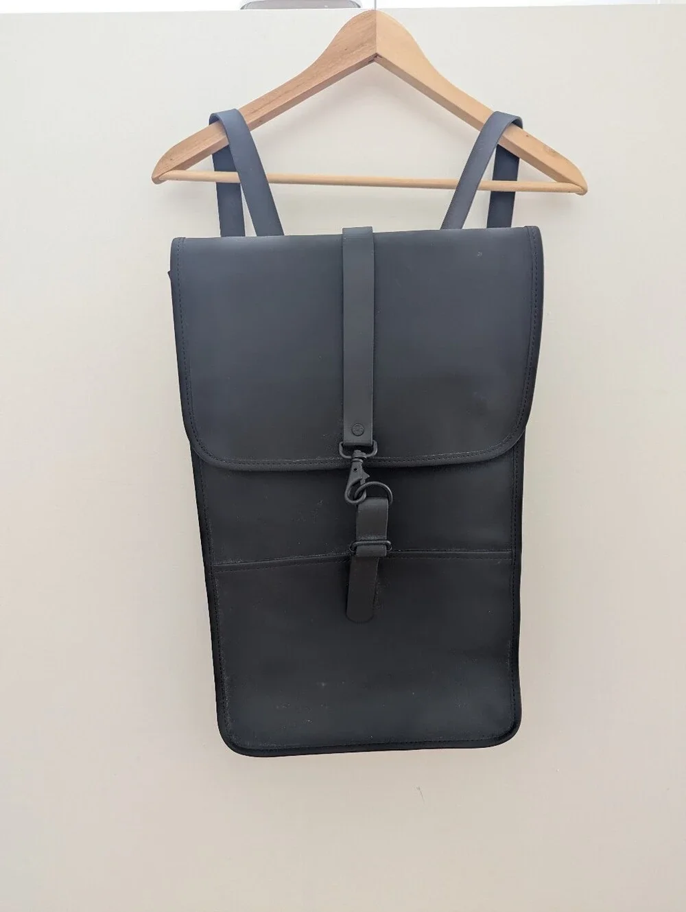 Rains Black Minimal Backpack New Without Tags